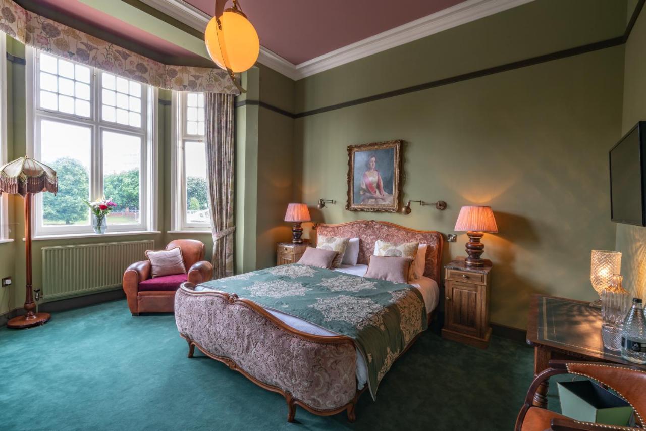 Albero Bedrooms Bedford Esterno foto